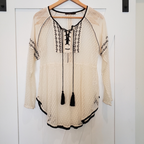 Anthropologie Tops - Anthropologie Hazel cream lace up top, crochet and tie with tassels. Size Large